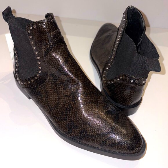 NEW ZARA BROWN SNAKESKIN CHELSEA BOOT W/ MINI STUDS SIZE 40 - Picture 1 of 8
